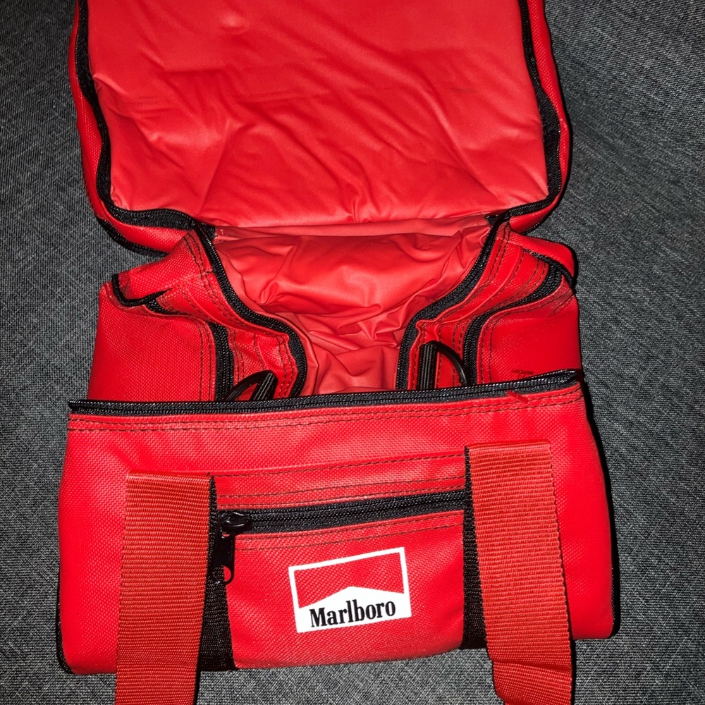 Marlboro brand insulated lunch carry case full zip padded NEW outdoor insulated